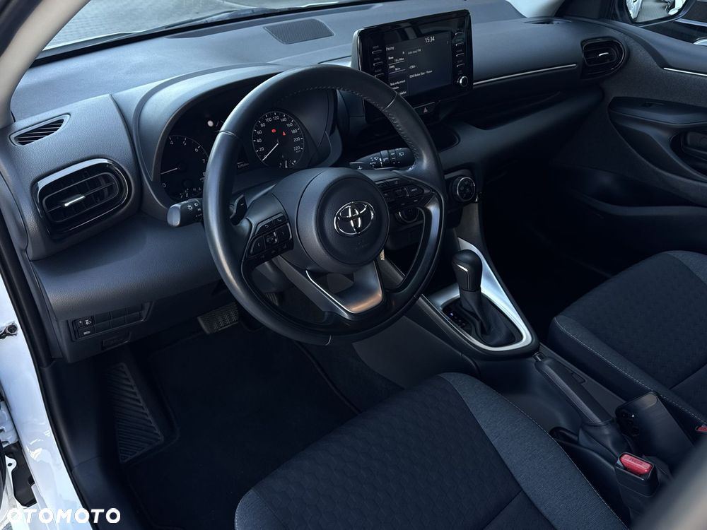 Toyota Yaris 1.5 Comfort CVT - 11