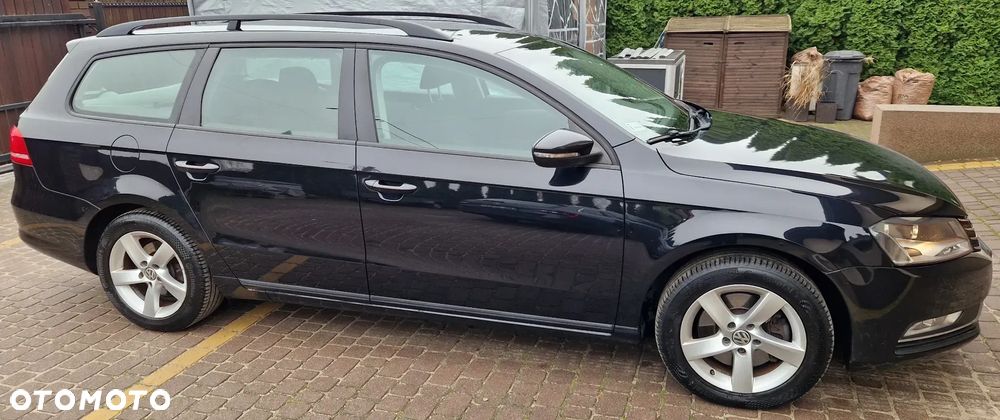 Volkswagen Passat 1.6 TDI BMT Trendline - 4