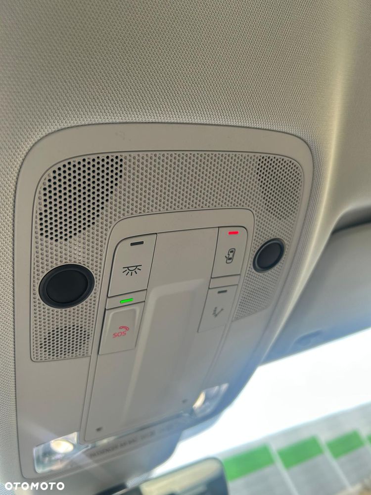 Audi Q3 2.0 TDI S tronic - 9