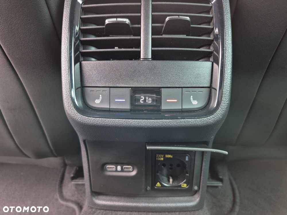 Skoda Octavia 2.0 TDI RS DSG - 33