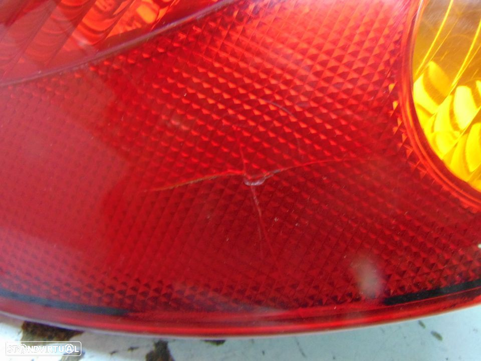 Toyota corolla farolins - 3