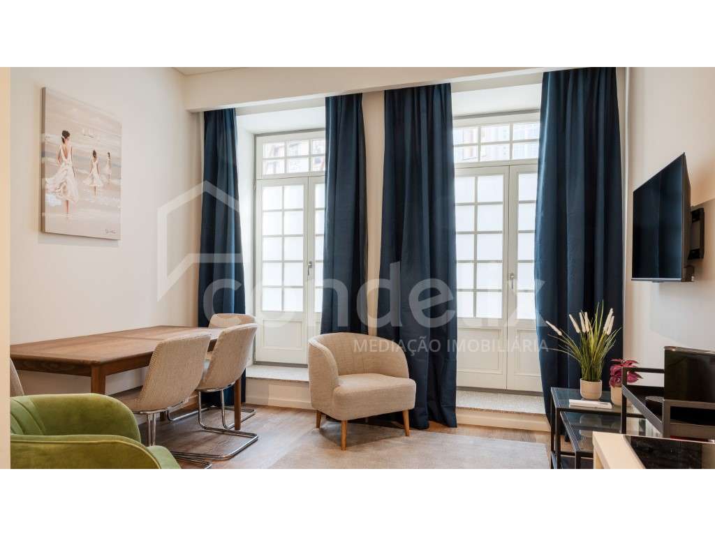 Apartamento T1+1 para venda na Sé, Porto. - Grande imagem: 2/27