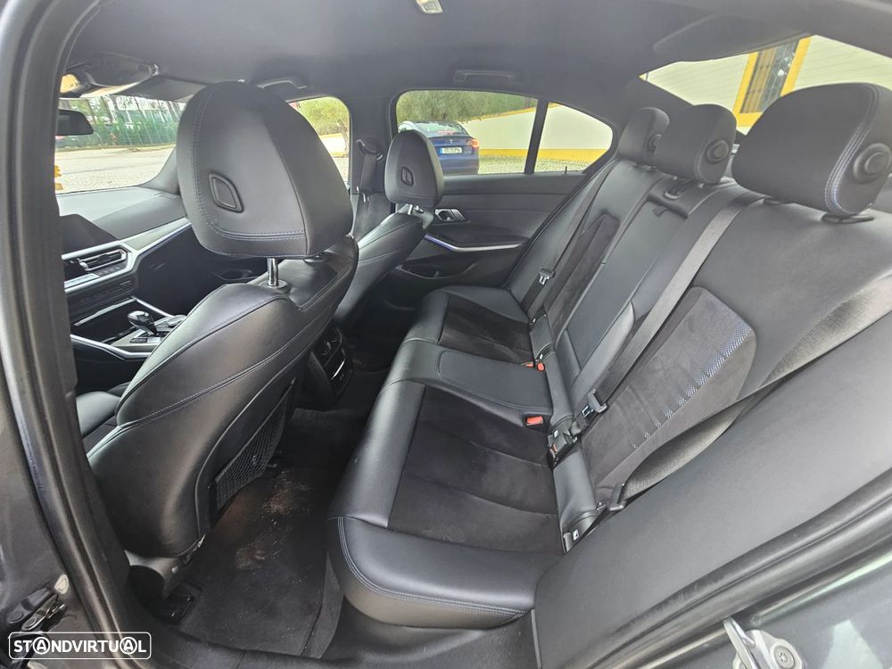 BMW M340 i xDrive Auto - 13