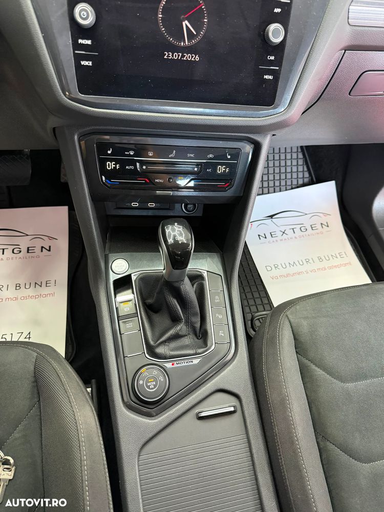 Volkswagen Tiguan 2.0 TDI 4Mot DSG Elegance - 15