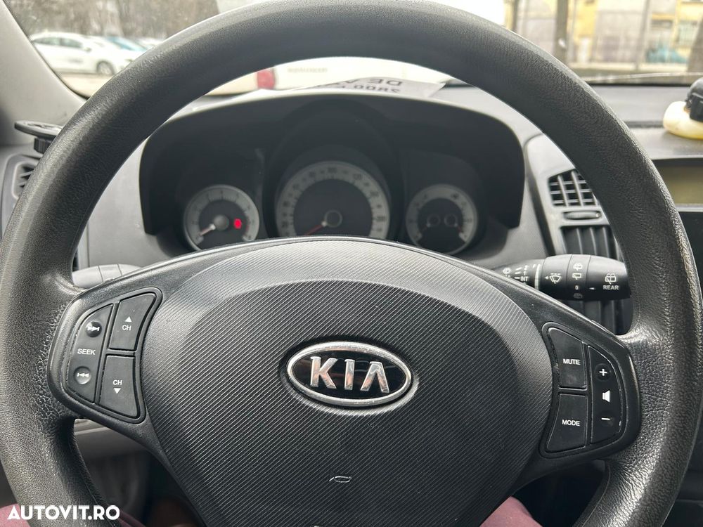 Kia Ceed 1.4 GSL BEST - 4