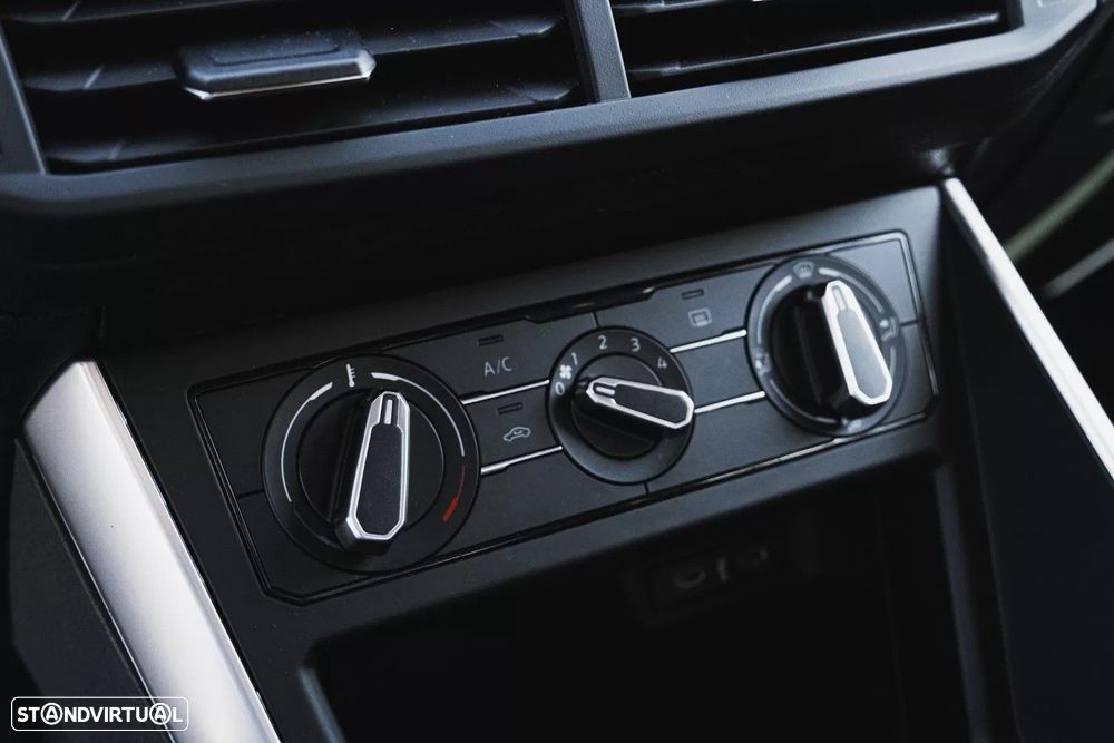 VW Taigo 1.0 TSI - 13