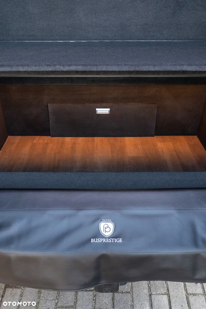 Mercedes-Benz Sprinter 519 - 11