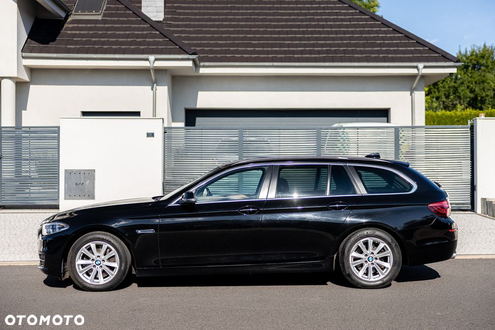 BMW Seria 5 525d - 6
