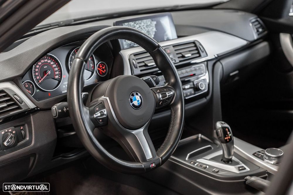 BMW 330 e iPerformance Advantage - 6