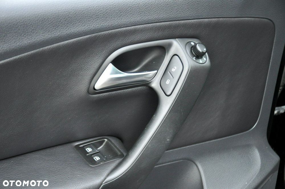 Volkswagen Polo - 34