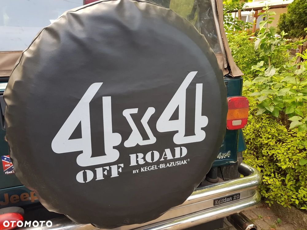 Jeep Wrangler 2.5 Sport - 12
