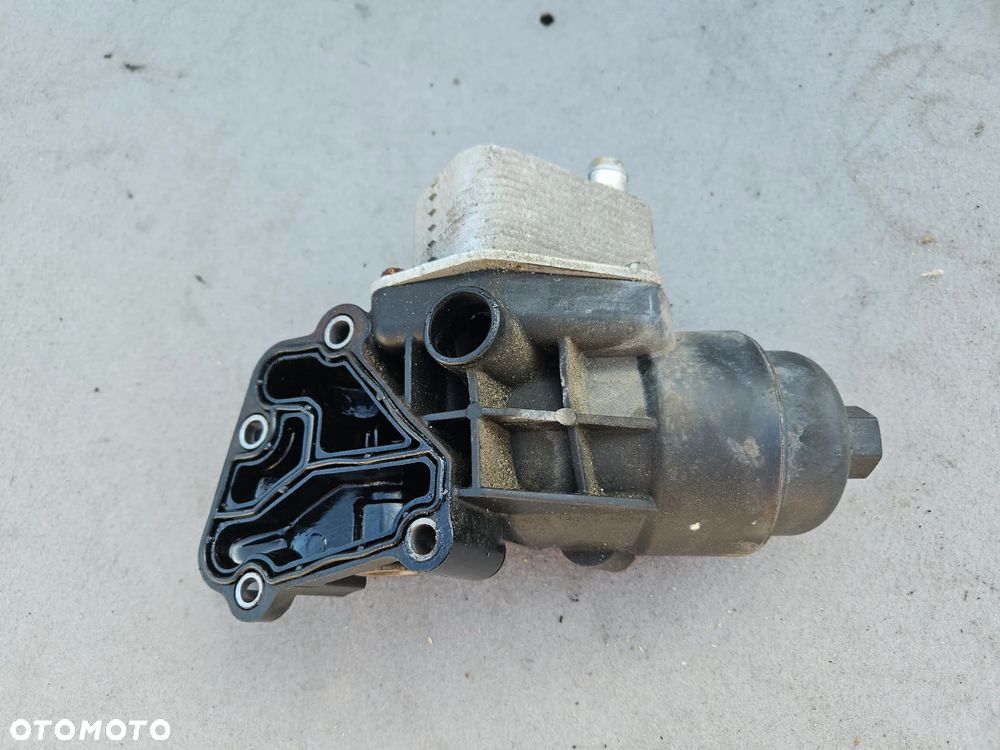 Obudowa filtra oleju HYUNDAI i30 II 1,4 CRDI 2014r D4FC K01-00200 - 1