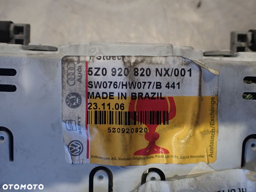 LICZNIK VOLKSWAGEN FOX 1.2 5Z0920820 - 4