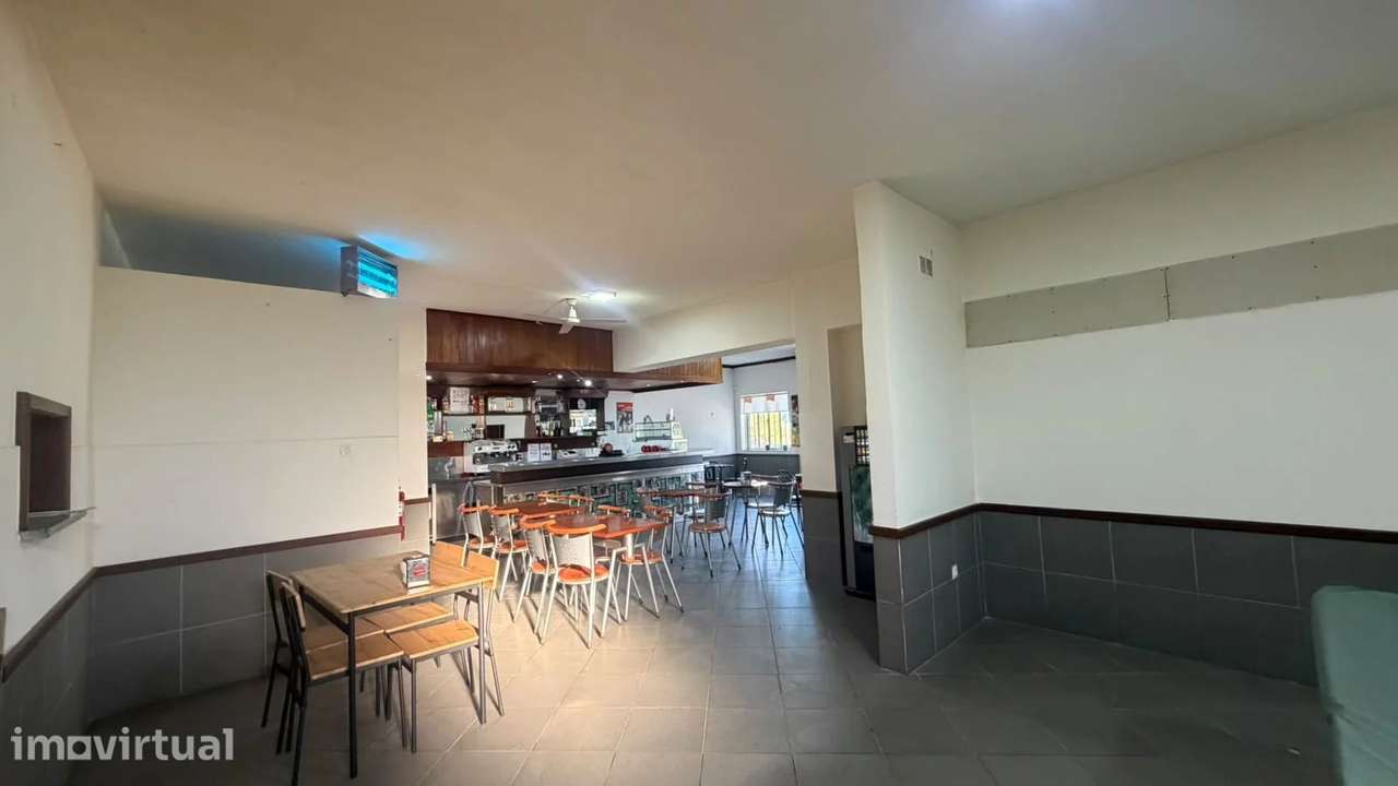Café/Bar à venda em Anissó e Soutelo, Portugal - Grande imagem: 5/18