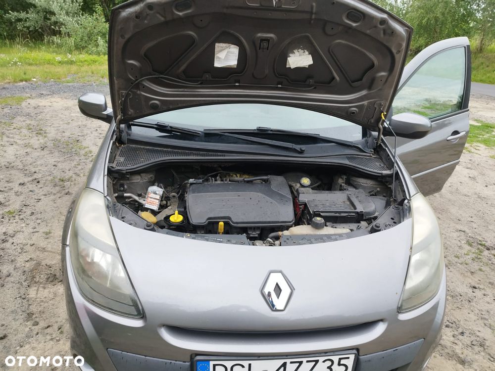 Renault Clio 1.2 16V Expression - 18