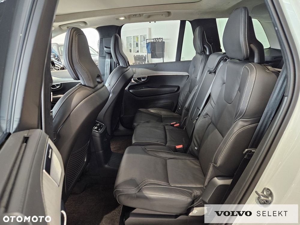 Volvo XC 90 - 37