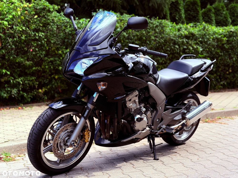 Honda CBF - 4