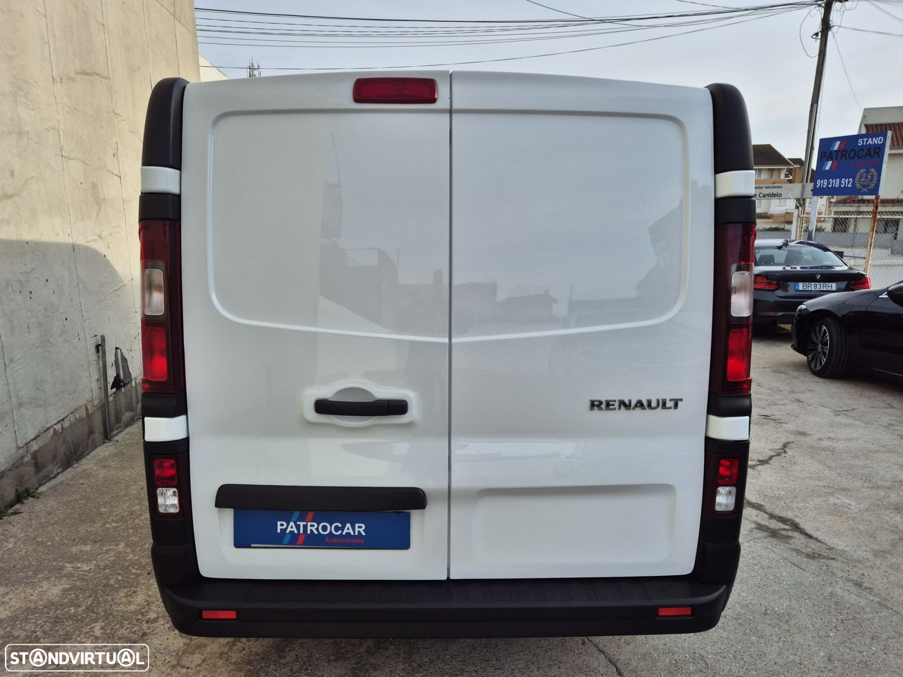 Renault Trafic 2.0 Blue dCi L1H1 - 12