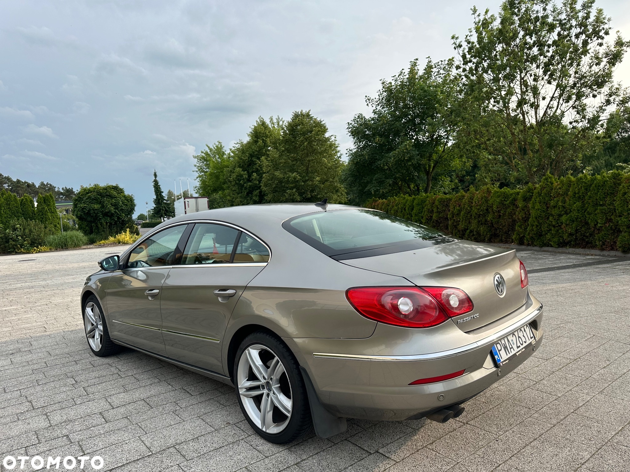 Volkswagen Passat CC 2.0 TDI DPF - 3