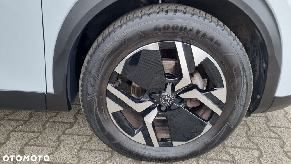 Peugeot 2008 1.2 PureTech Allure S&S EAT8 - 41