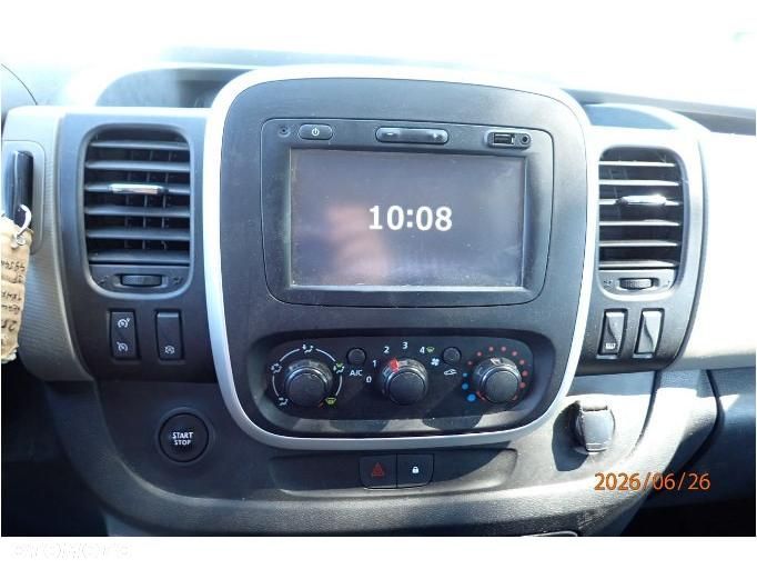 Renault Trafic - 22