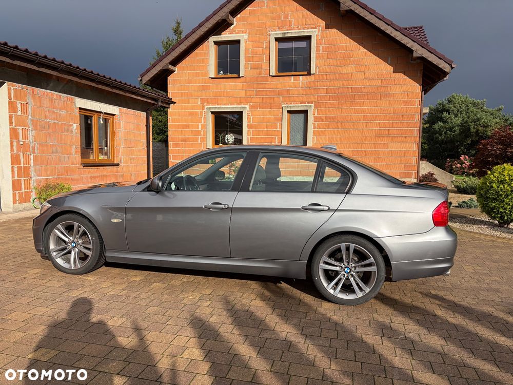 BMW Seria 3 320d - 9