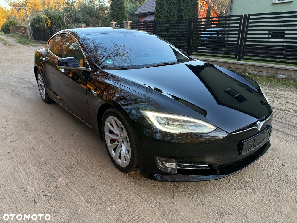 Tesla Model S Performance - 1