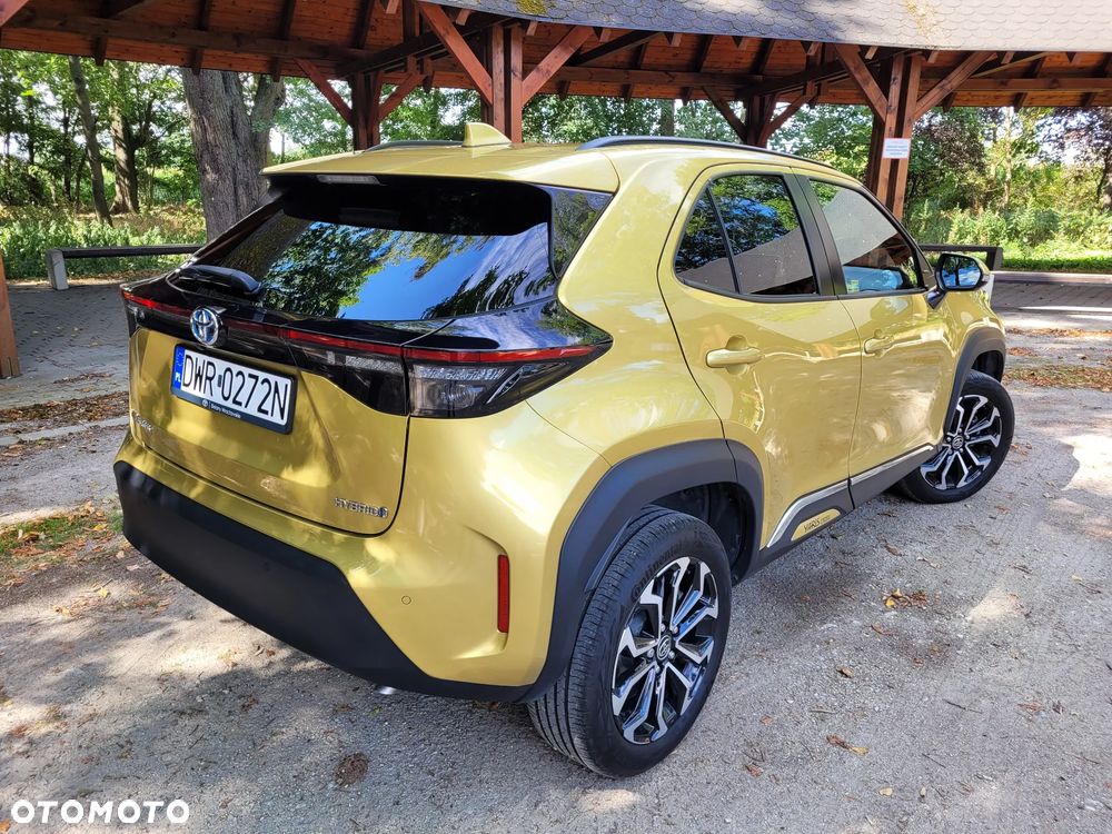Toyota Yaris - 11