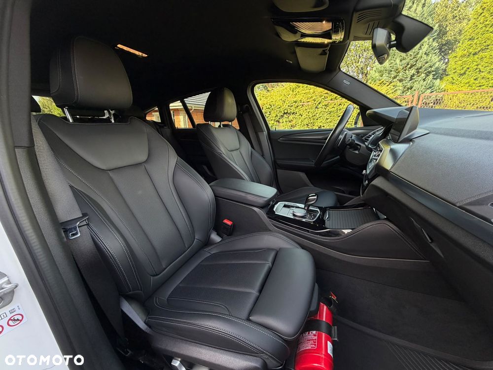 BMW X4 xDrive20i mHEV sport - 28