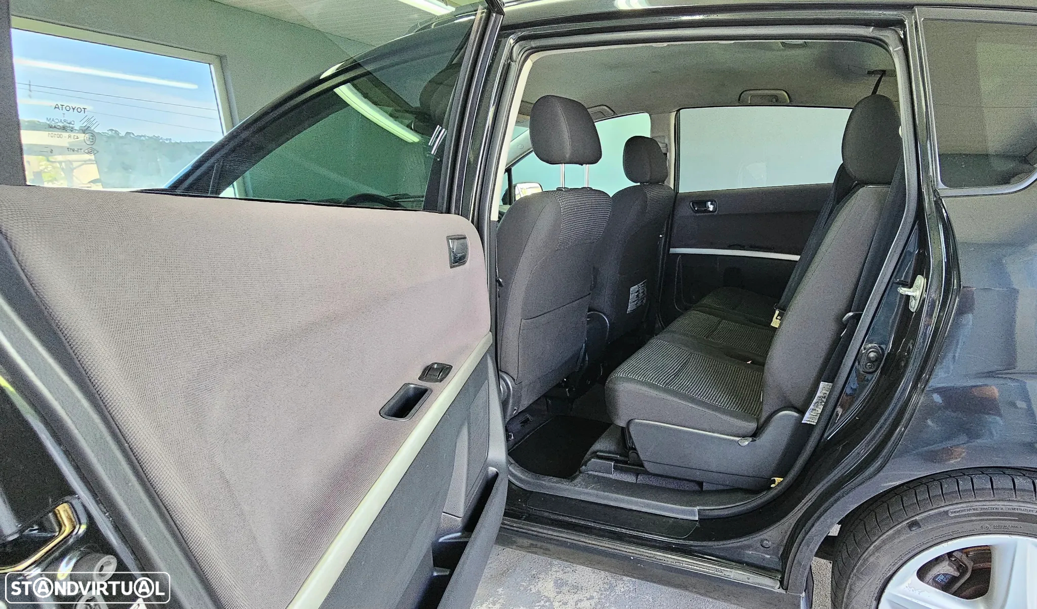 Toyota Corolla Verso 2.2 D-4D Sol - 18