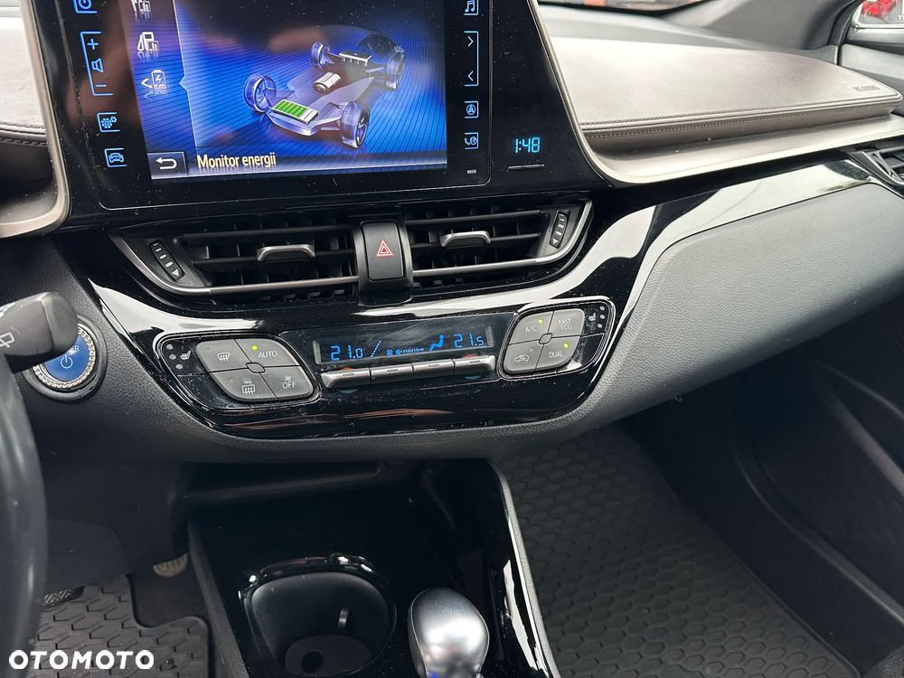 Toyota C-HR - 16