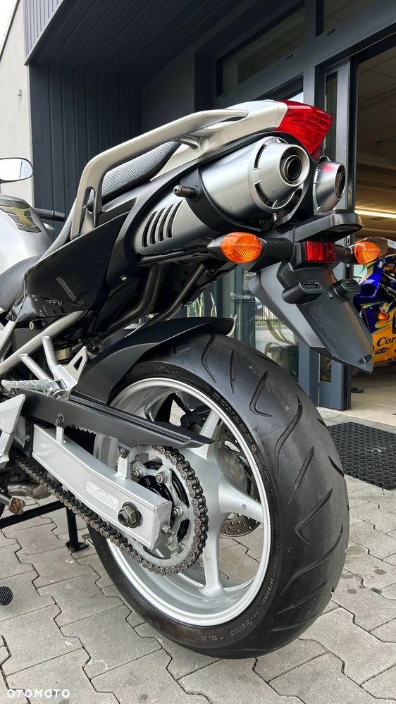 Yamaha FZ6 - 24