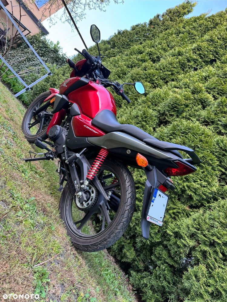Honda CBF - 4
