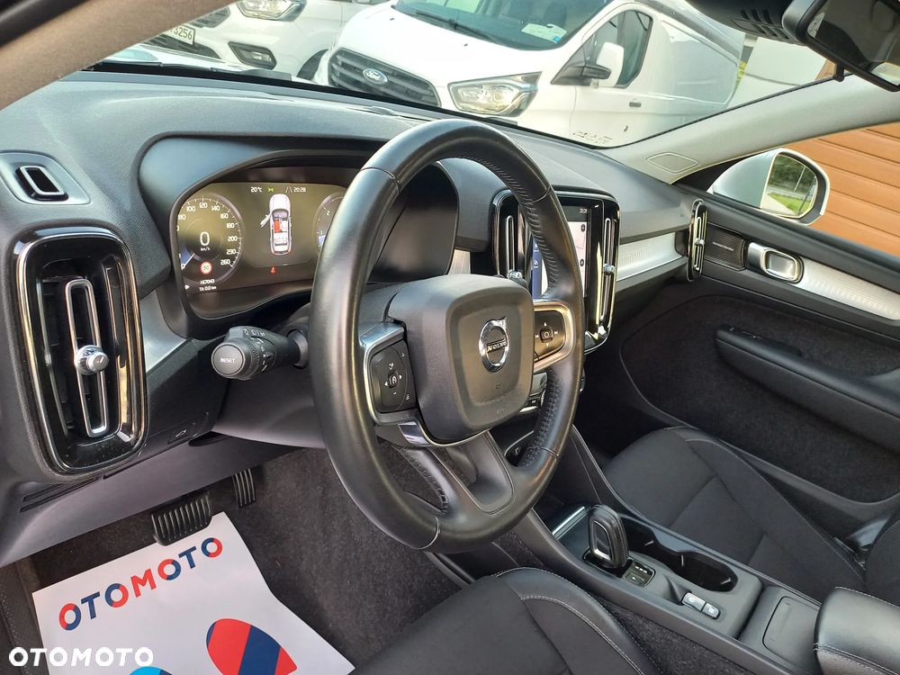 Volvo XC 40 D3 Momentum - 23