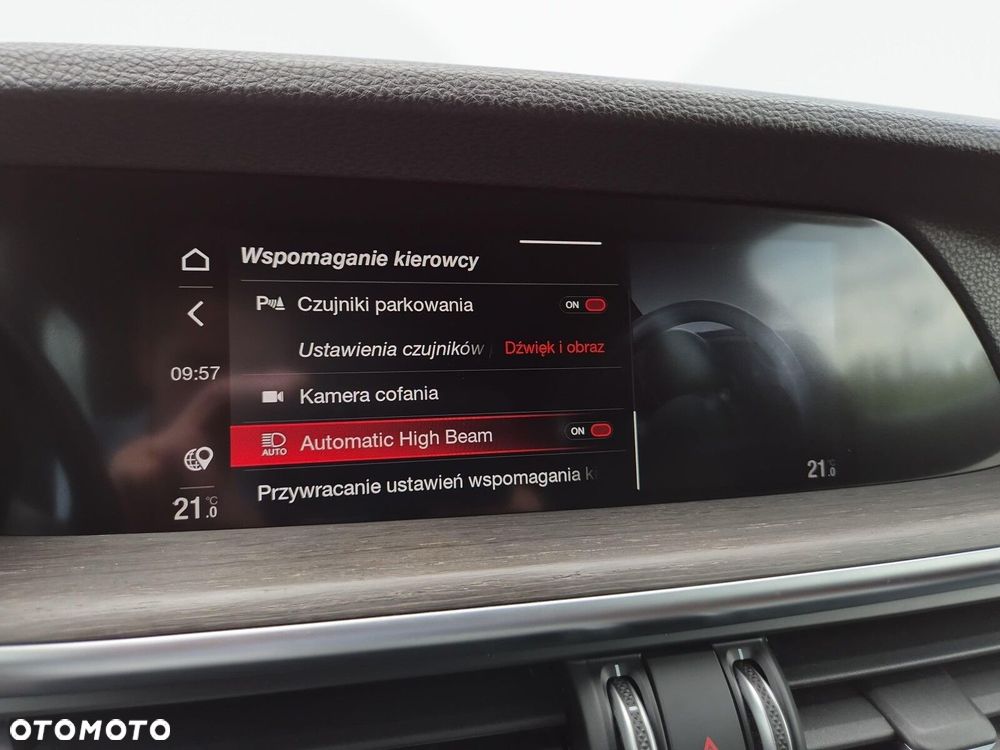 Alfa Romeo Stelvio - 40