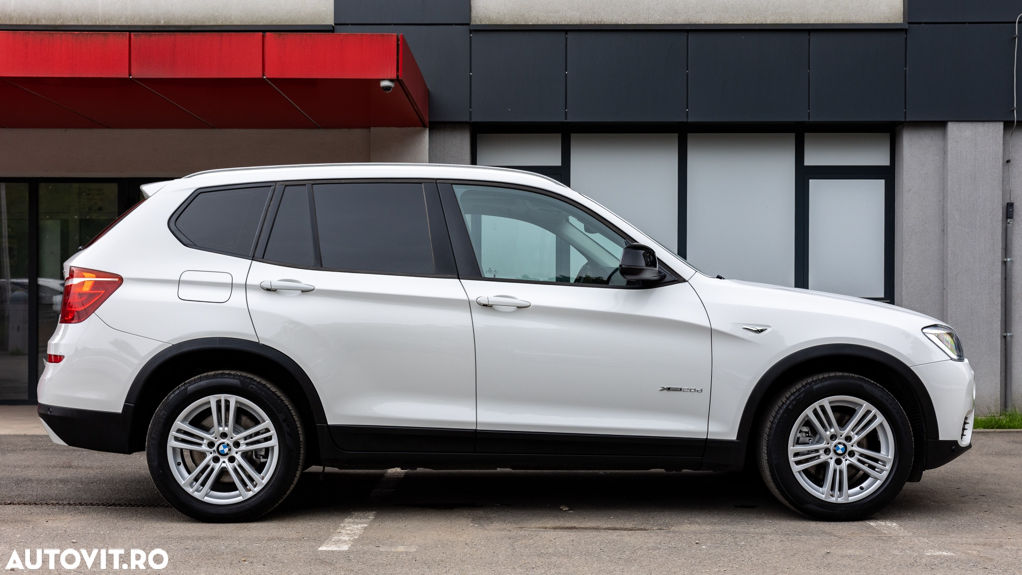 BMW X3 xDrive20d AT Luxury Line - 18