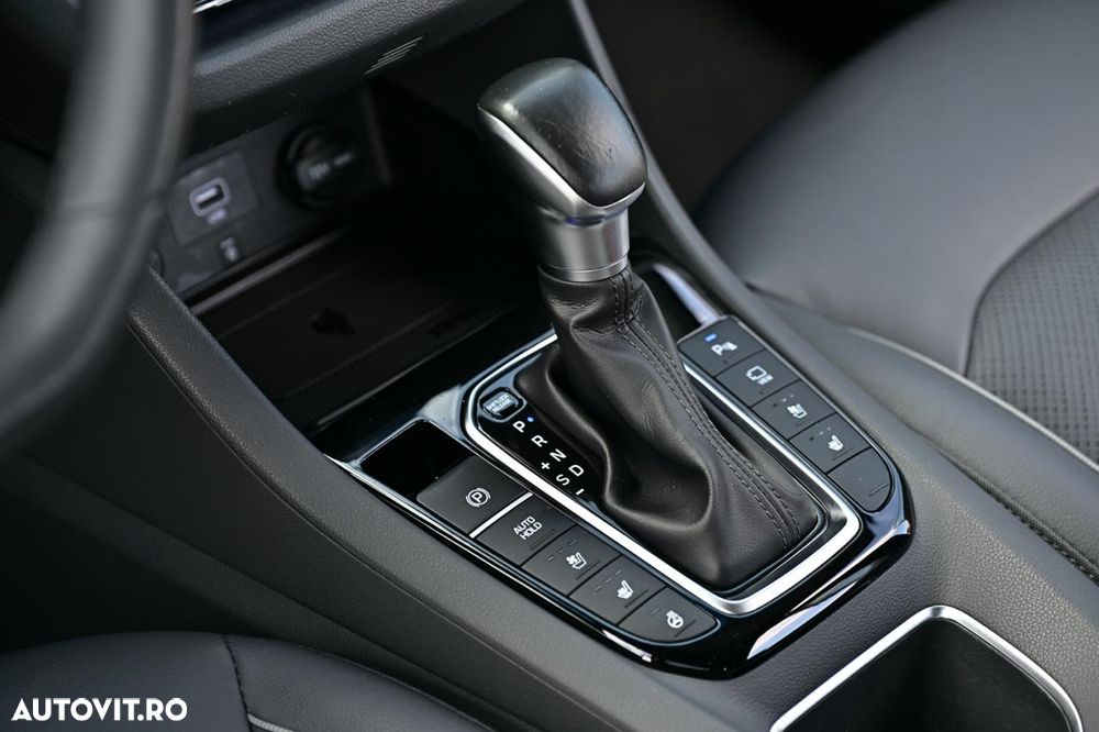 Hyundai IONIQ 141CP Exclusive - 30