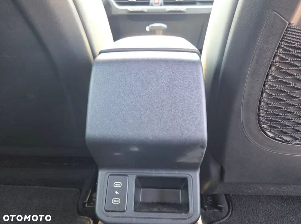 Kia K4 - 23