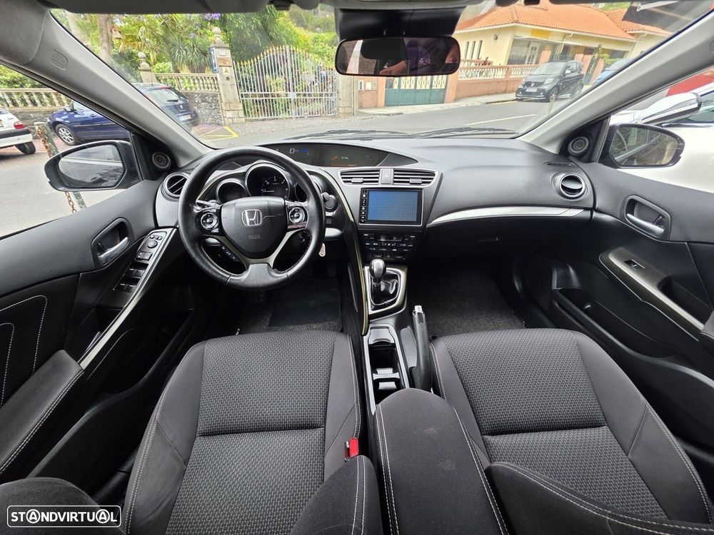 Honda Civic Tourer 1.6 i-DTEC Comfort Navi - 6