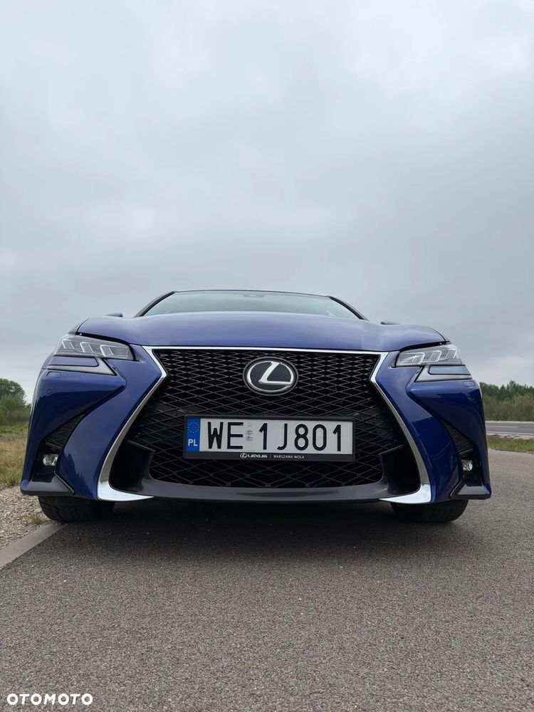 Lexus GS 200t / 300 F Sport - 3
