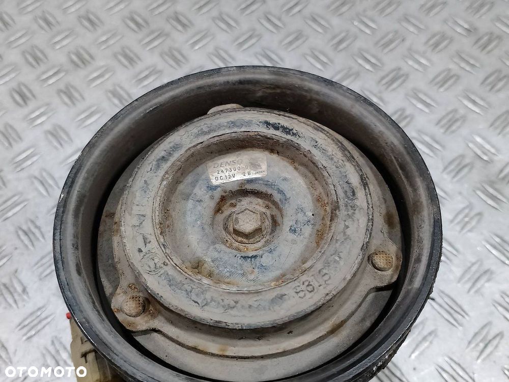 POMPA, SPRĘŻARKA KLIMATYZACJI LAND ROVER FREELANDER 447220-4080 1.8 16V - 4