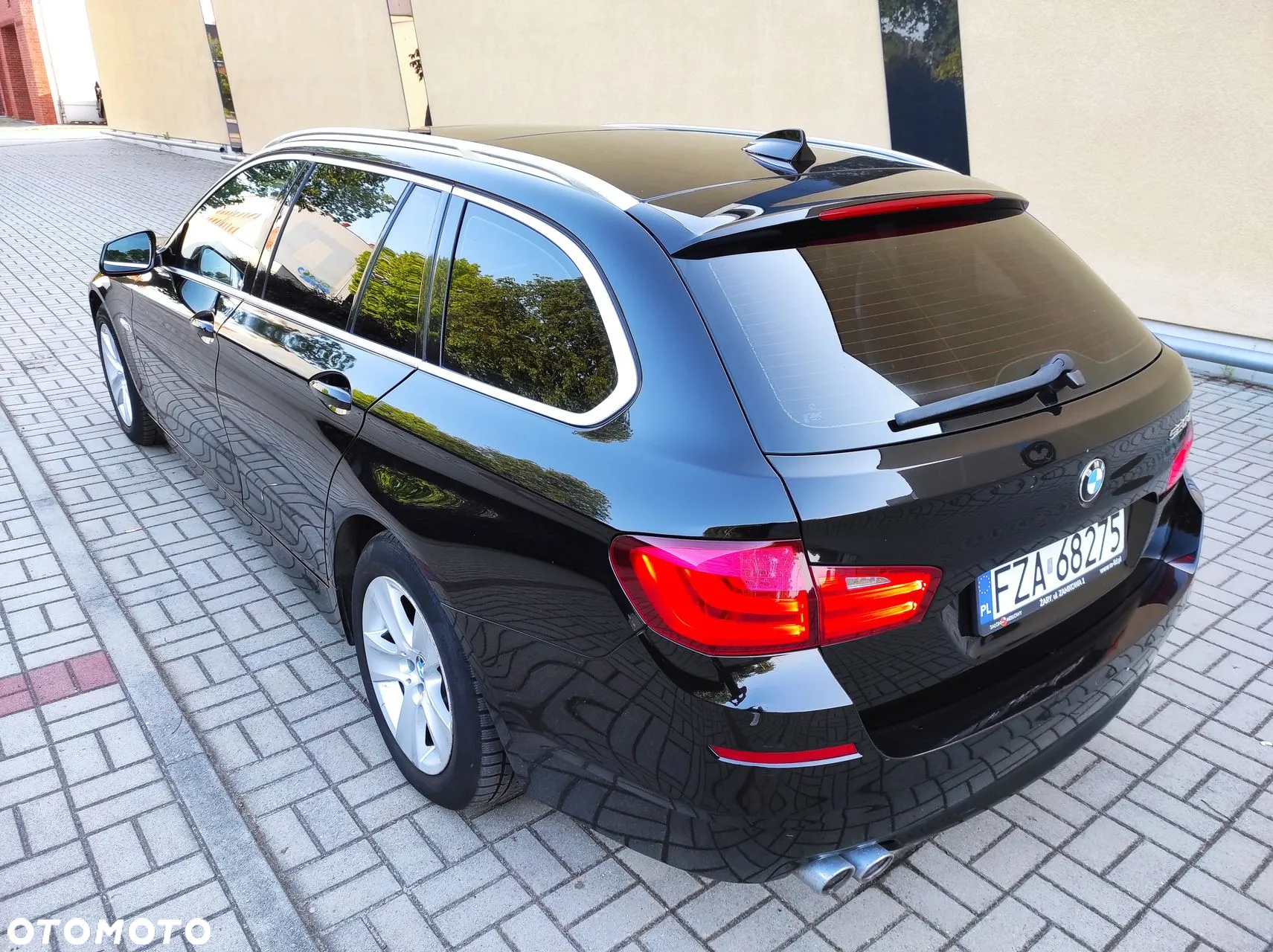 BMW Seria 5 520d - 12
