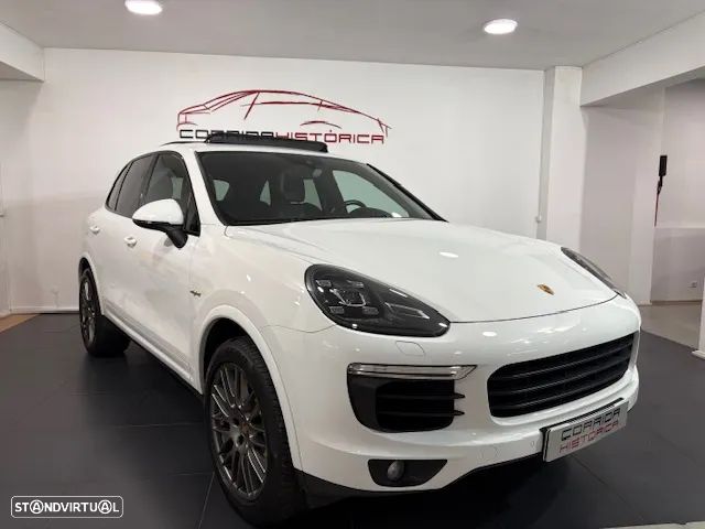 Porsche Cayenne S E-Hybrid Platinum Edition - 17