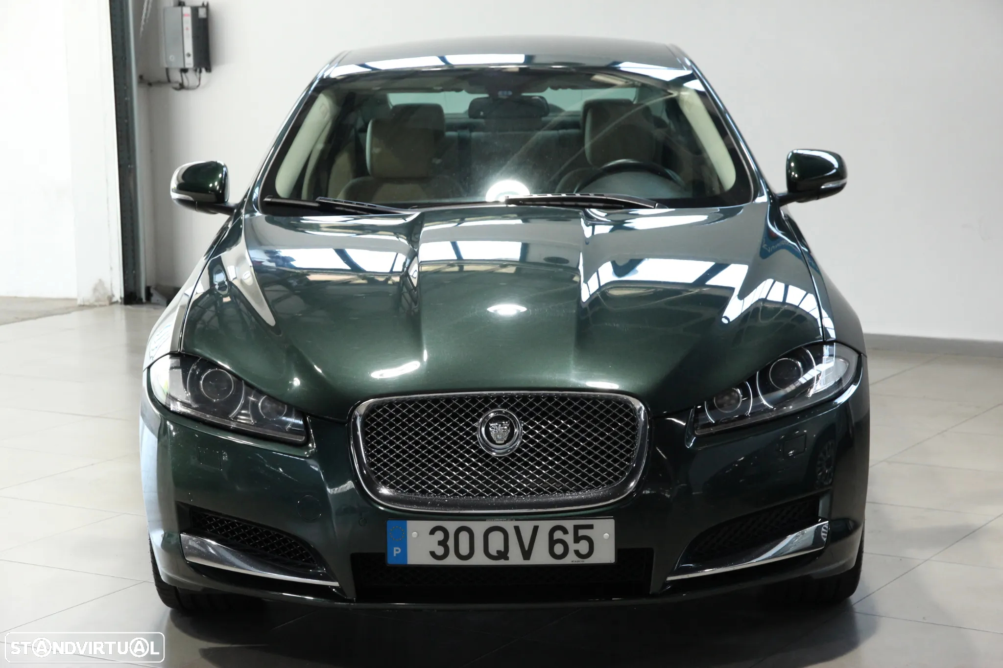 Jaguar XF 2.2 D Luxury - 2
