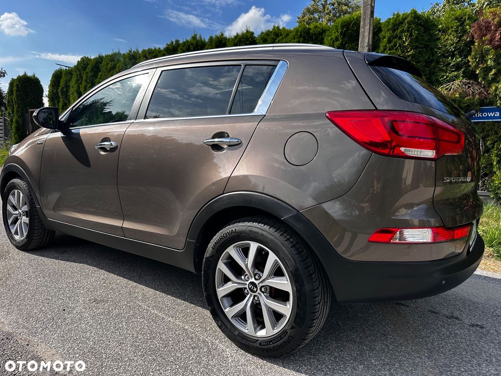 Kia Sportage 2.0 CRDI 4WD Automatik Fifa World Cup Edition - 11