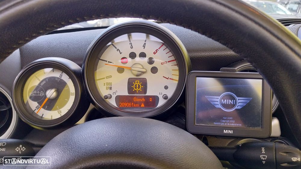 MINI Cabrio Cooper D - 17