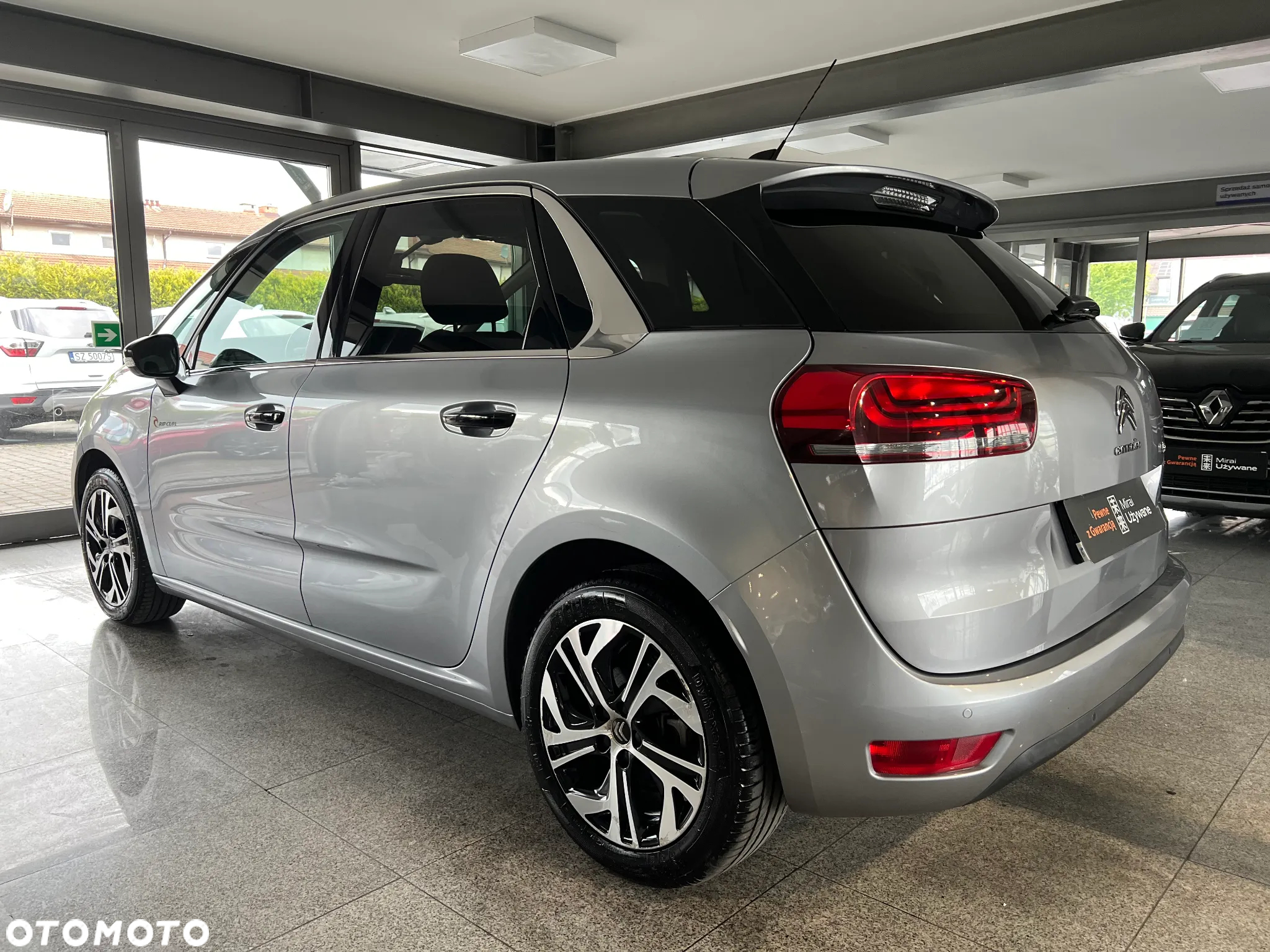 Citroën C4 SpaceTourer 1.2 PureTech Shine S&S EAT6 - 11