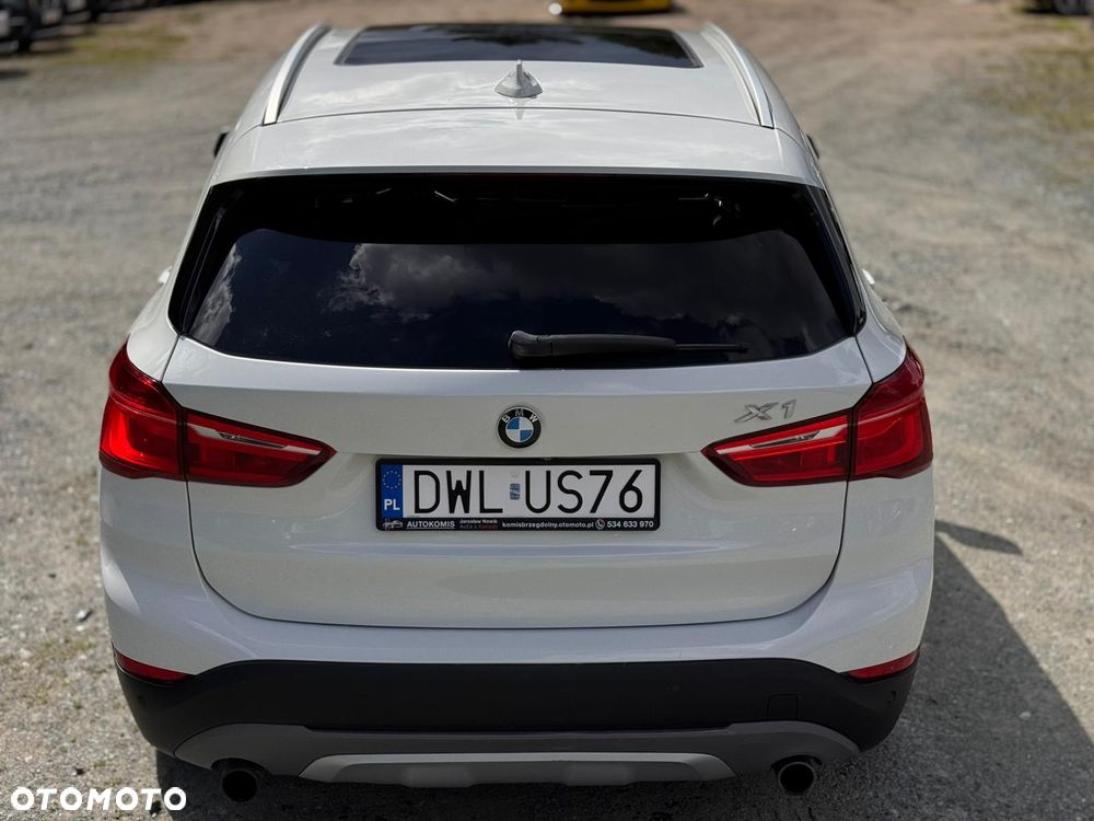 BMW X1 xDrive25i GPF xLine - 29