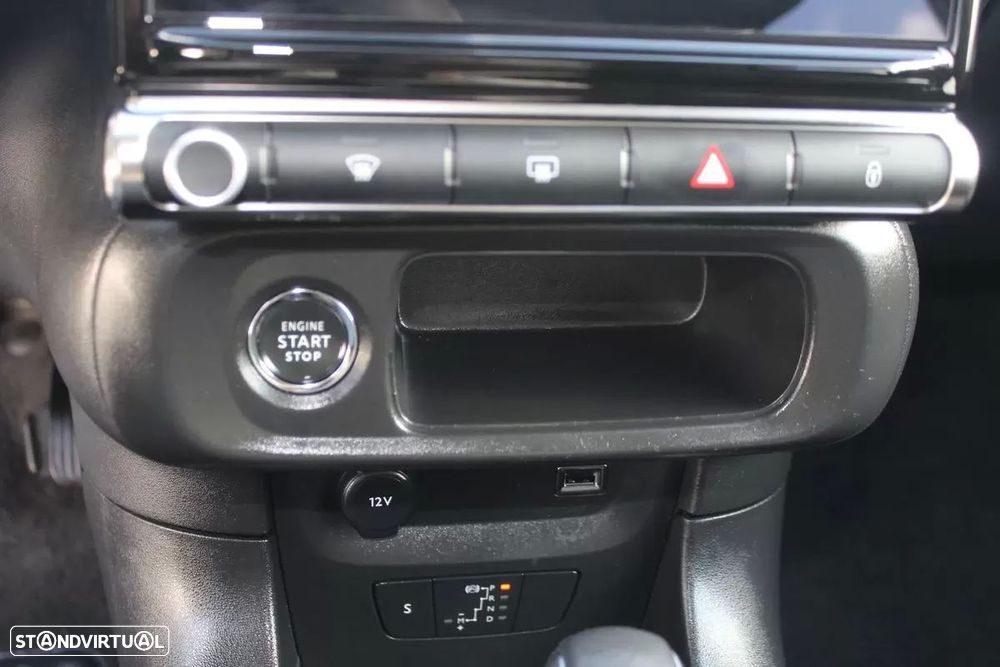 Citroën C3 1.2 PureTech Shine Pack EAT6 - 22