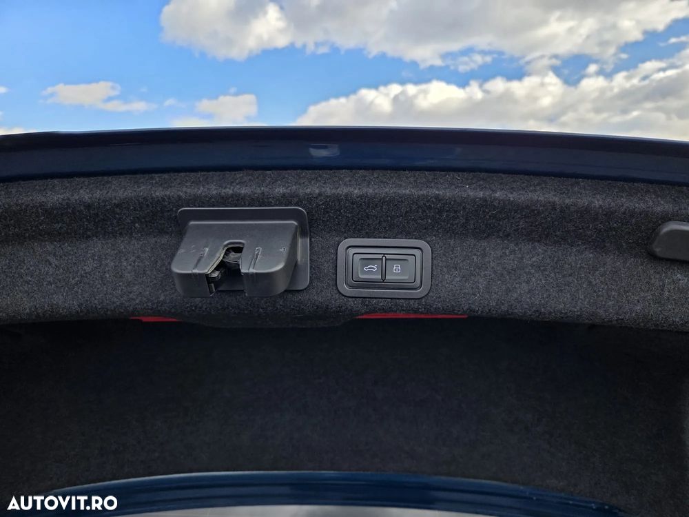 Audi A6 Avant 2.0 40 TDI S tronic Sport - 18